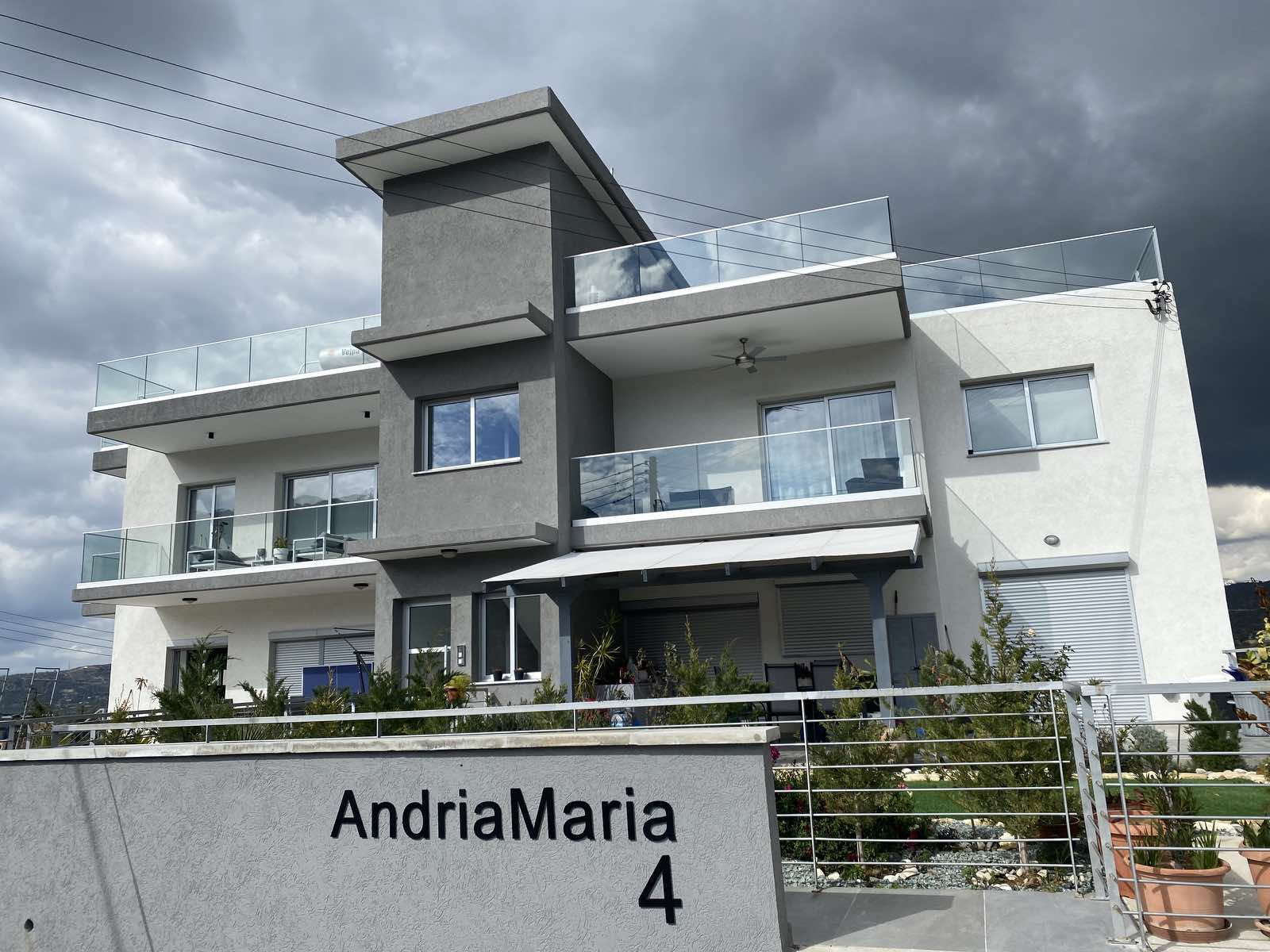 3 Bedroom Apartment N° 102 - Antri-Maria Building - Paramytha